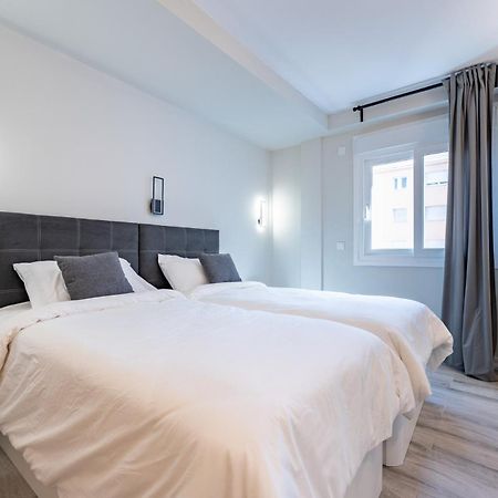 Malagasuite Golden Views Фуeнхирола Екстериор снимка