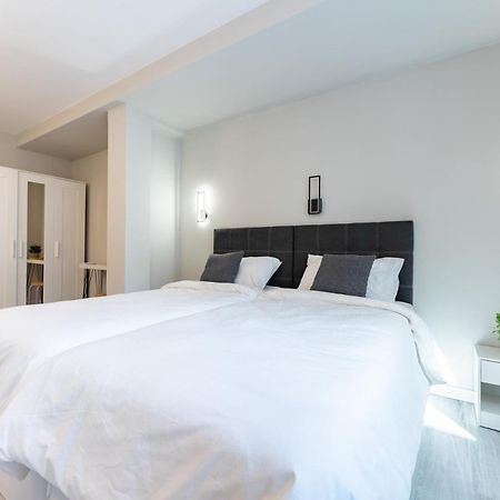 Malagasuite Golden Views Фуeнхирола Екстериор снимка