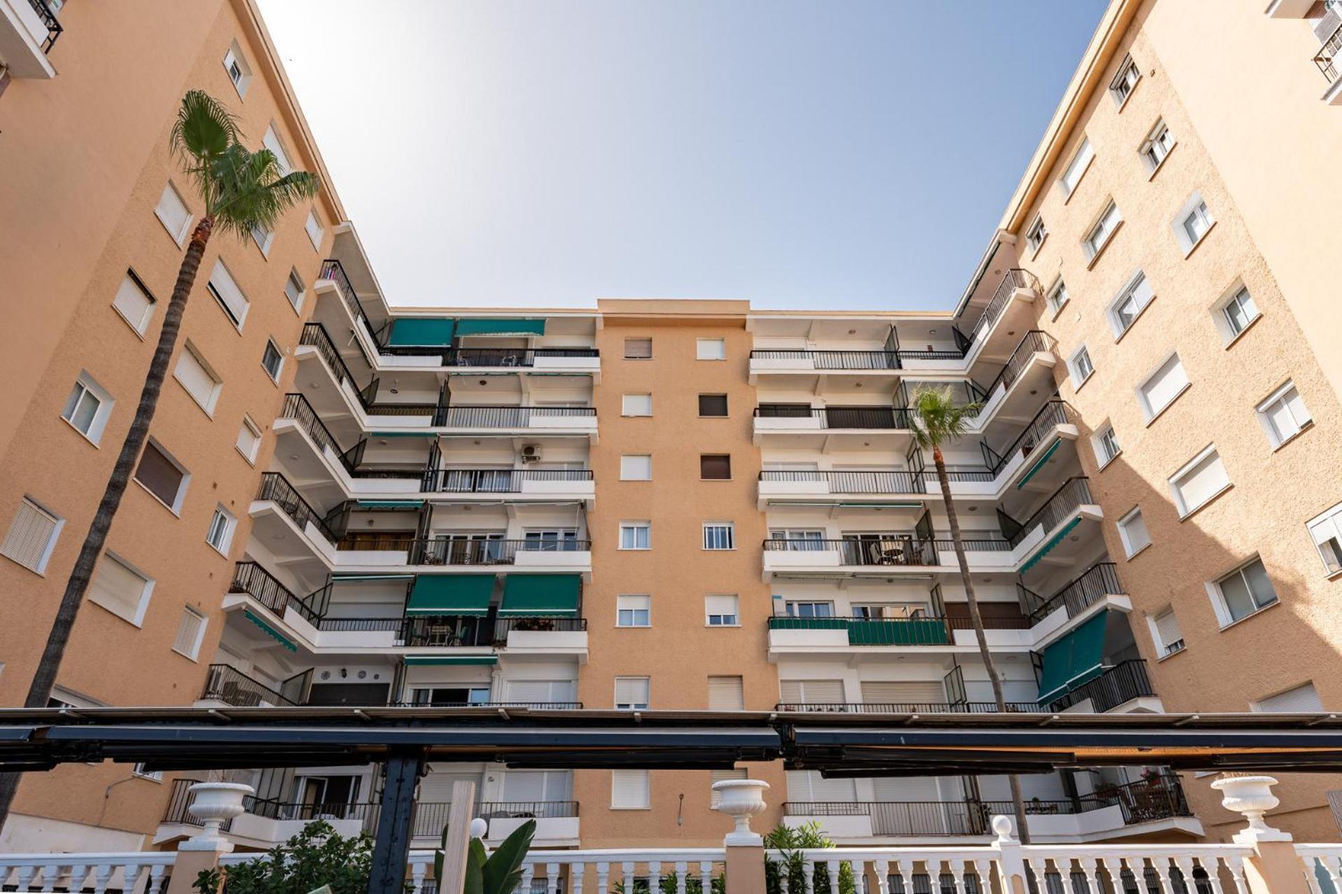 Malagasuite Golden Views Фуeнхирола Екстериор снимка